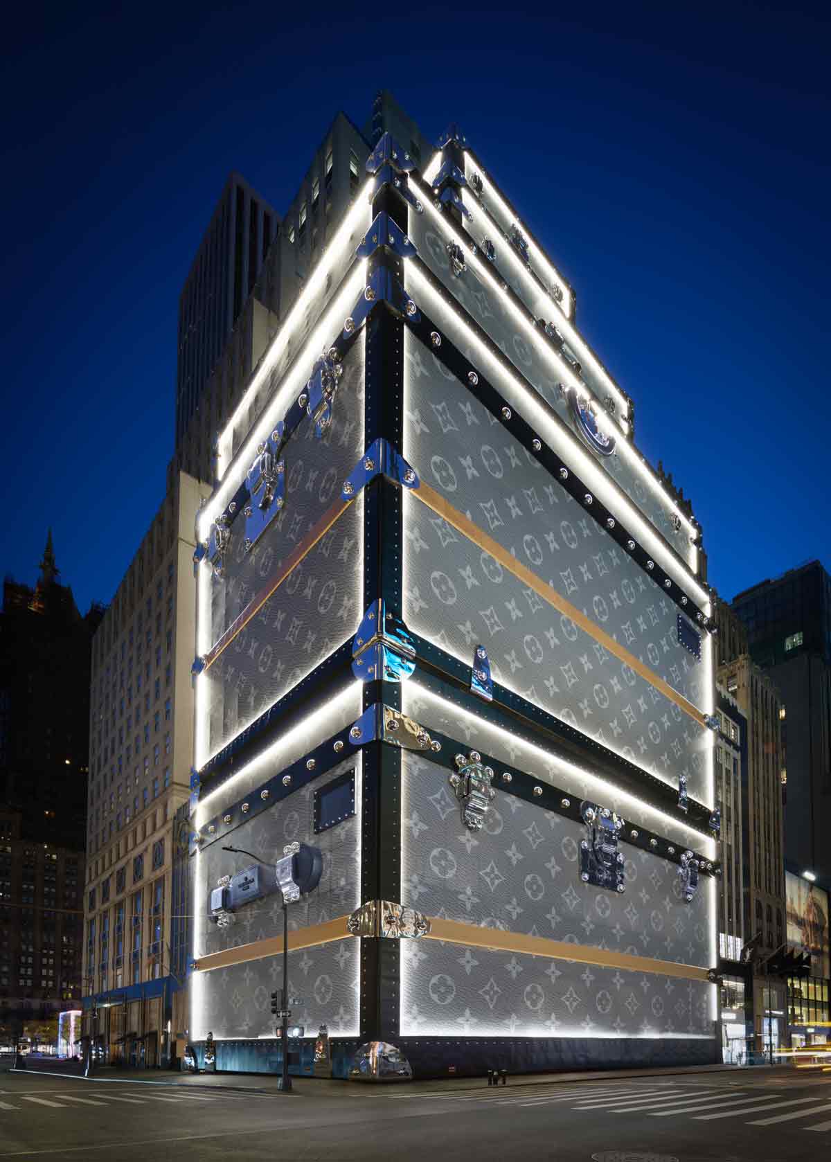 Louis Vuitton dangoraižis