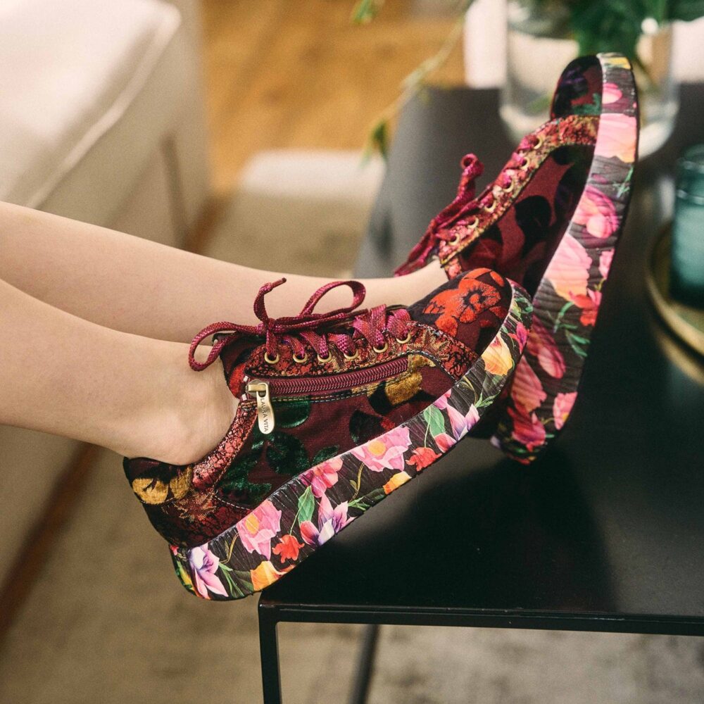 Išskirtiniai sportbačiai iš Laura Vita