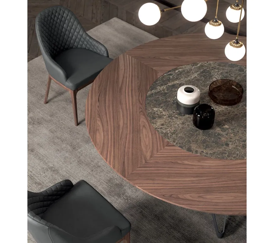 Išskirtinis valgomojo stalas