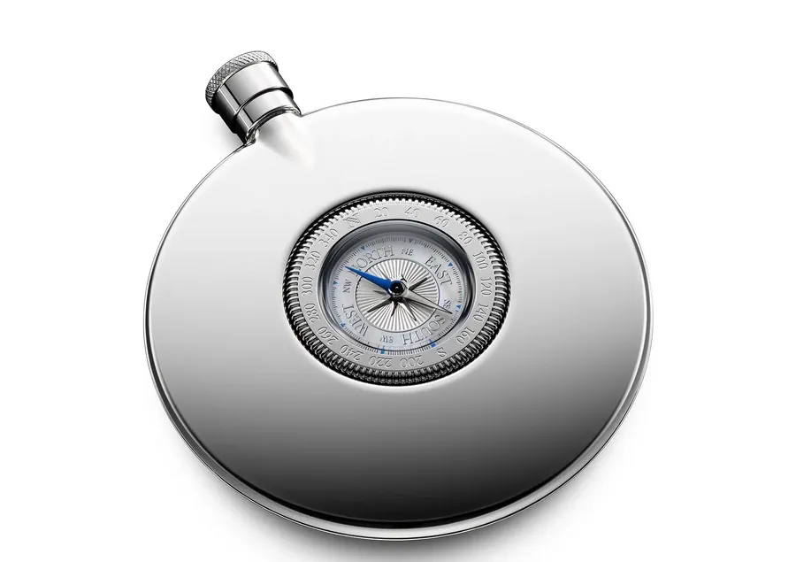 Ką dovanoti vyrui 70-ojo gimtadienio proga: gertuvė