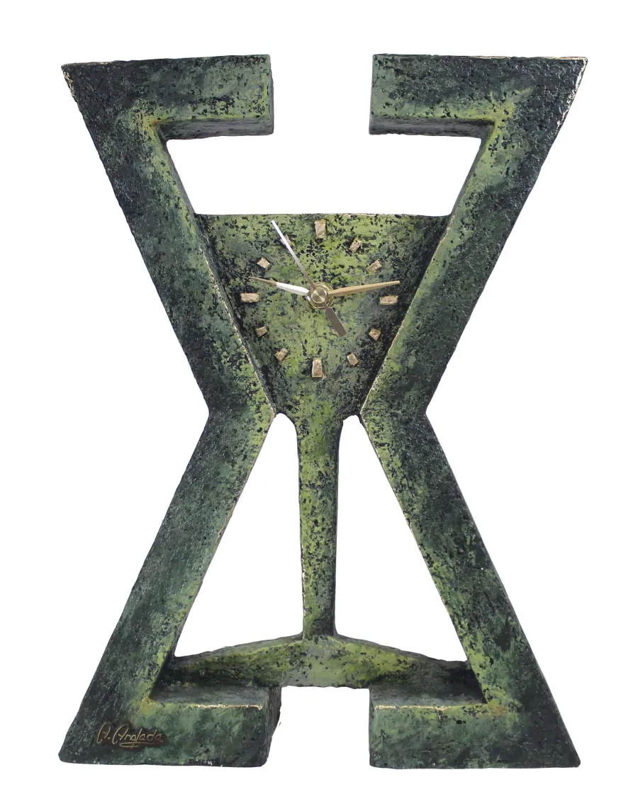 Laikrodis įmonės 15-mečiui