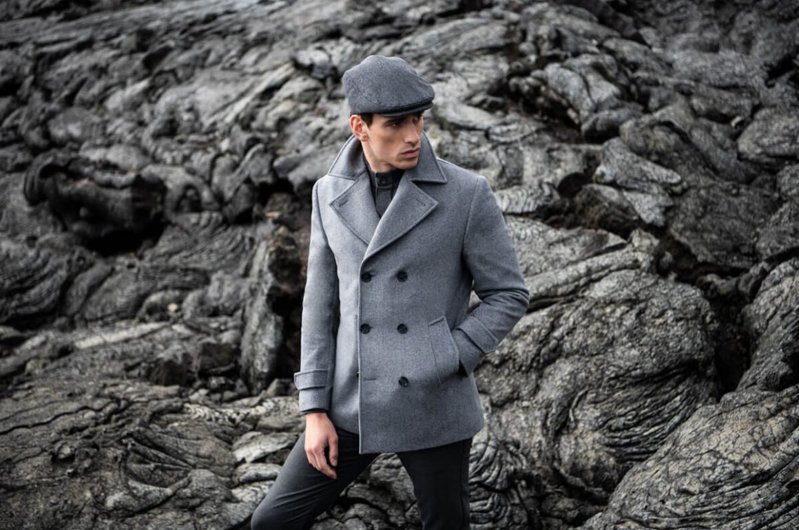 Stilingiausios spalvos vyriškoje spintoje