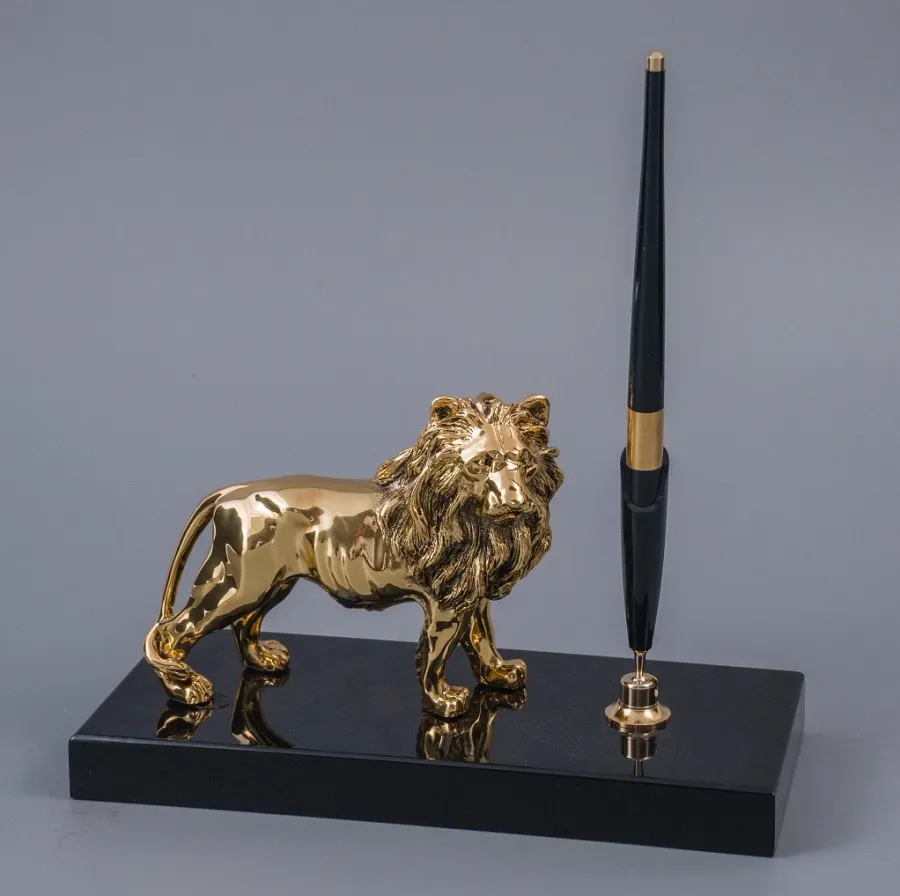 Prabangi dovana Kalėdoms