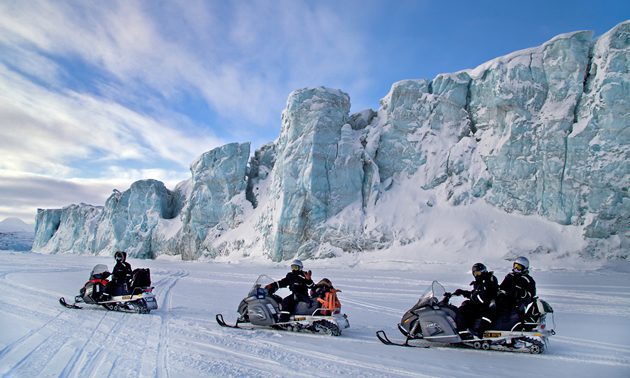 Sniego motociklo kaina