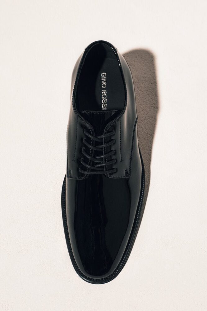 Elegantiški vyriški pusbačiai