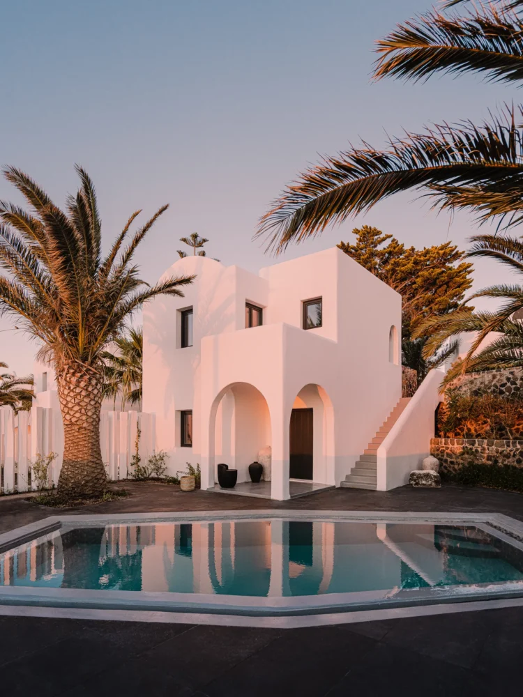 Viešbutis Nobu Hotel Santorini